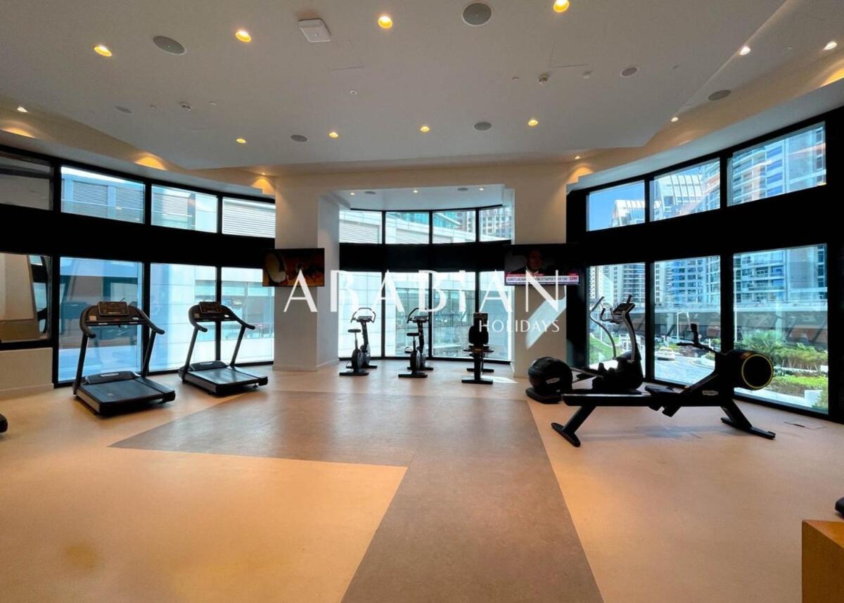 Exclusive 2br In Address Jbr Apartment *